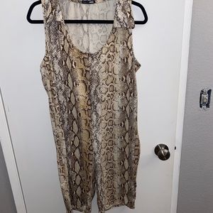 One piece, snake skin, romper